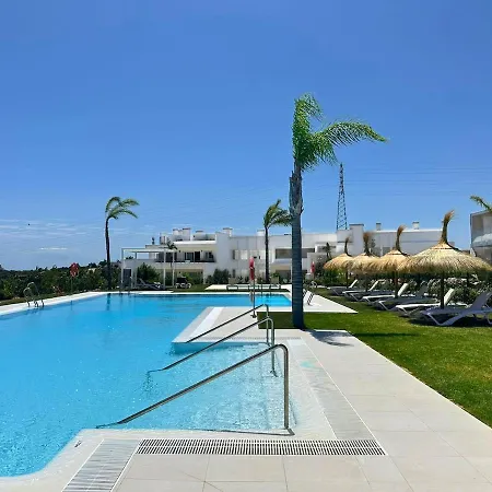 شقة Alcazaba Lagoon & Private Costa Del Sol إِستيبونا